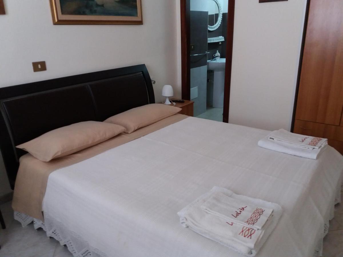 B&B Villa Pegaso Fontane Bianche Exterior photo